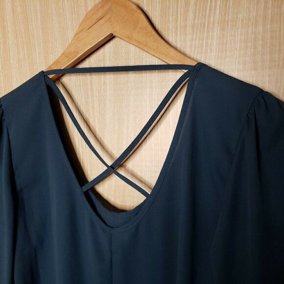 Studio Y Womens New Without Tag Freen Tunic Blouse - Picture 5 of 9